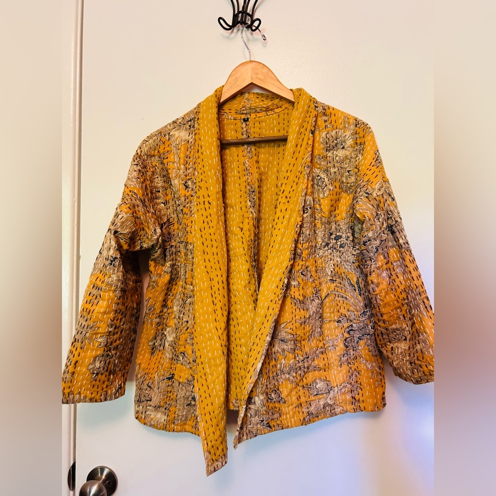 Made in India cropped sleeve embroidered boho jacket size S - Picture 3 of 6